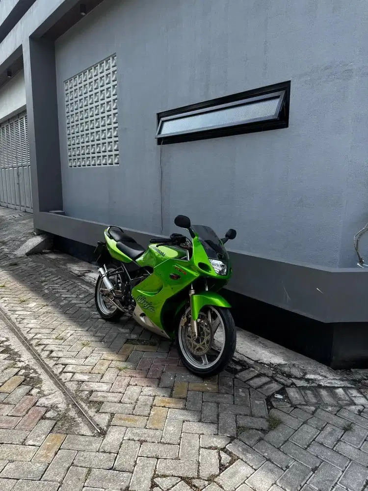 Kawasaki ninja rr 2 tak