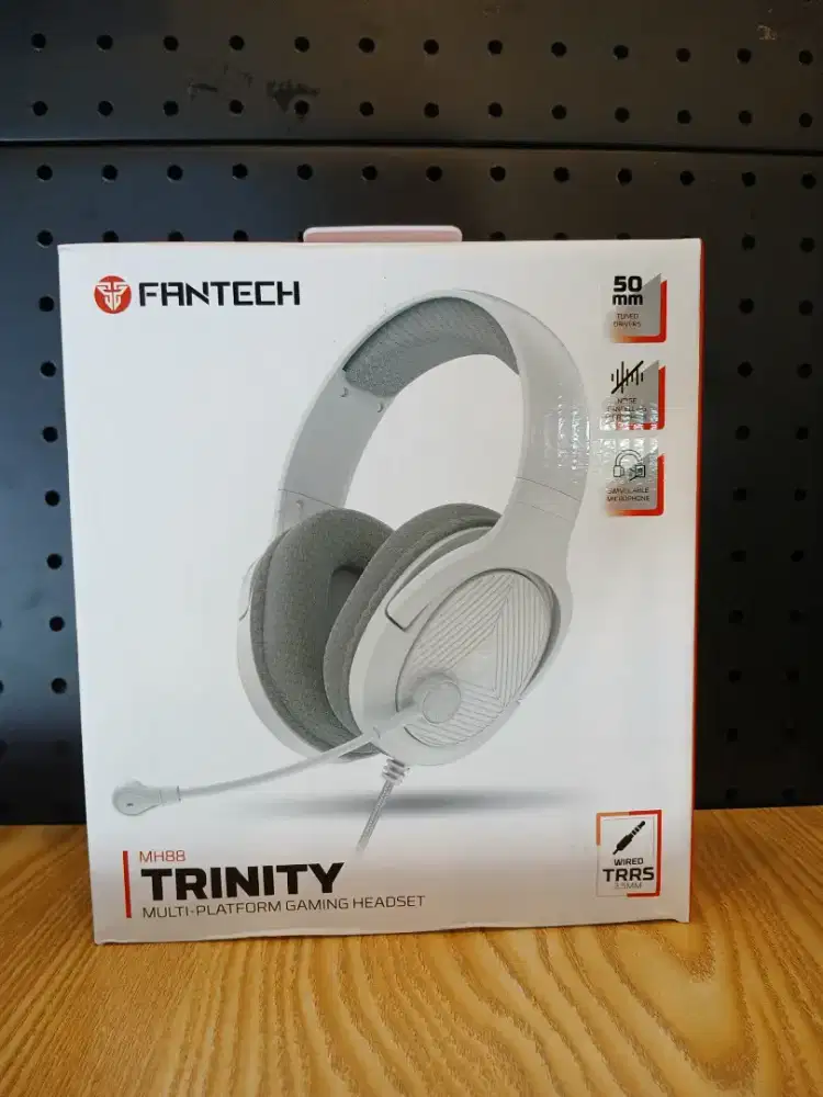 Fantech MH88 Trinity Multiplatform Headset Gaming Mobile Free Spliter