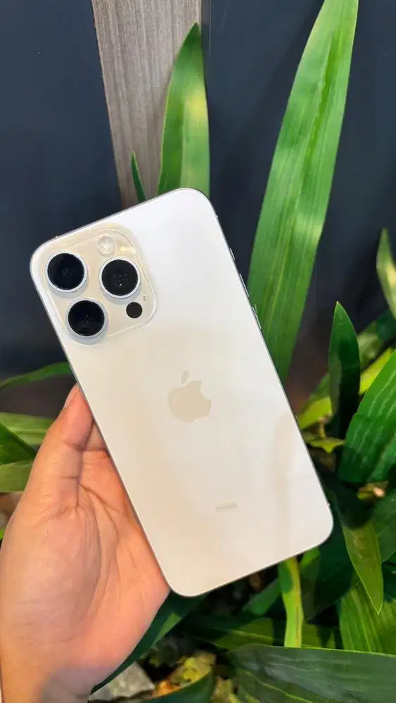 IPHONE 15 PROMAX 256GB WHITE TITANIUM