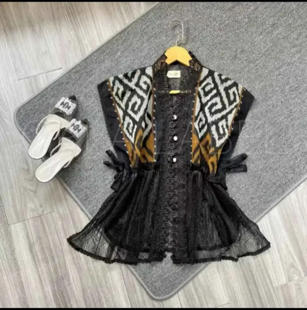 Vest Batik Tenun Kondangan Kekinian