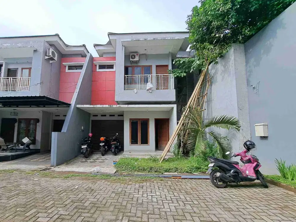 Rumah tengah kota lokasi strategis dekat Jenderal Sudirman