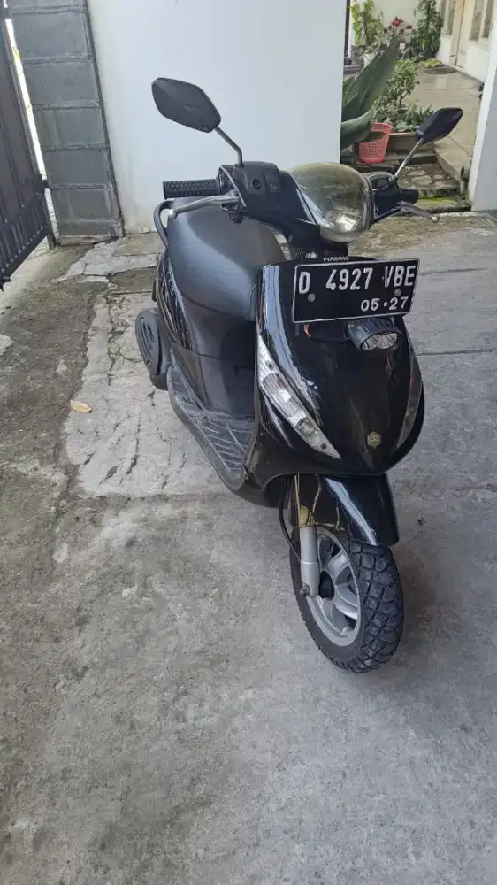 Vespa Piagio Zip