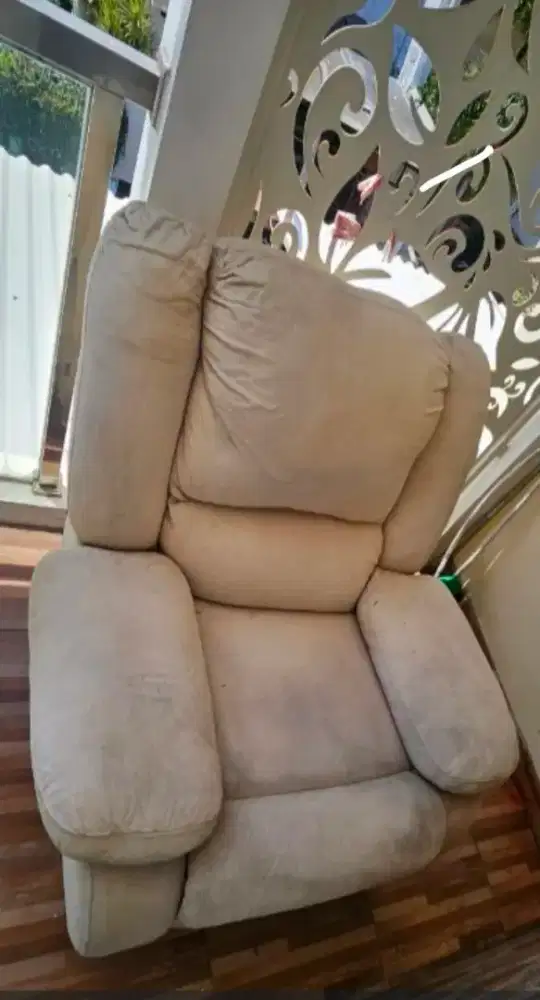 Dijual sofa informa cheers