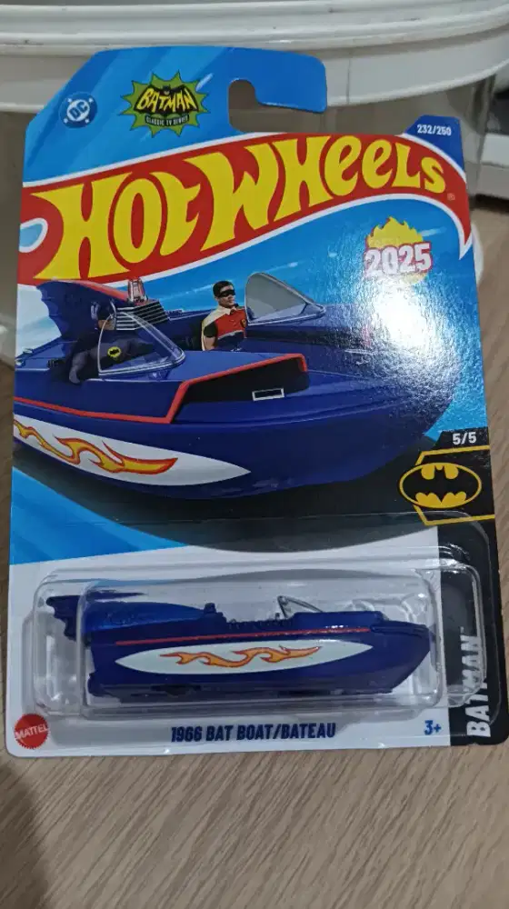 Hotwheels 1966 Bat Boat/Bateau