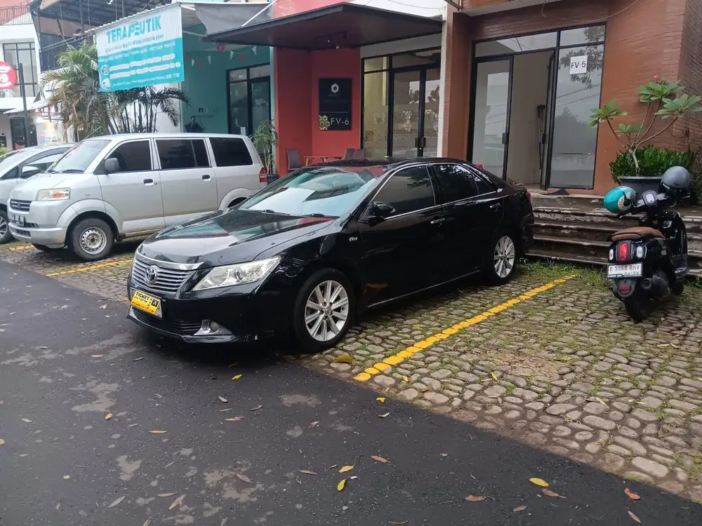 Toyota Camry 2012 Bensin