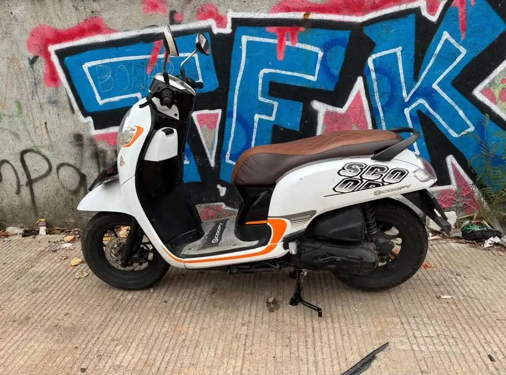 Dijual Honda Scoopy Sport 2017