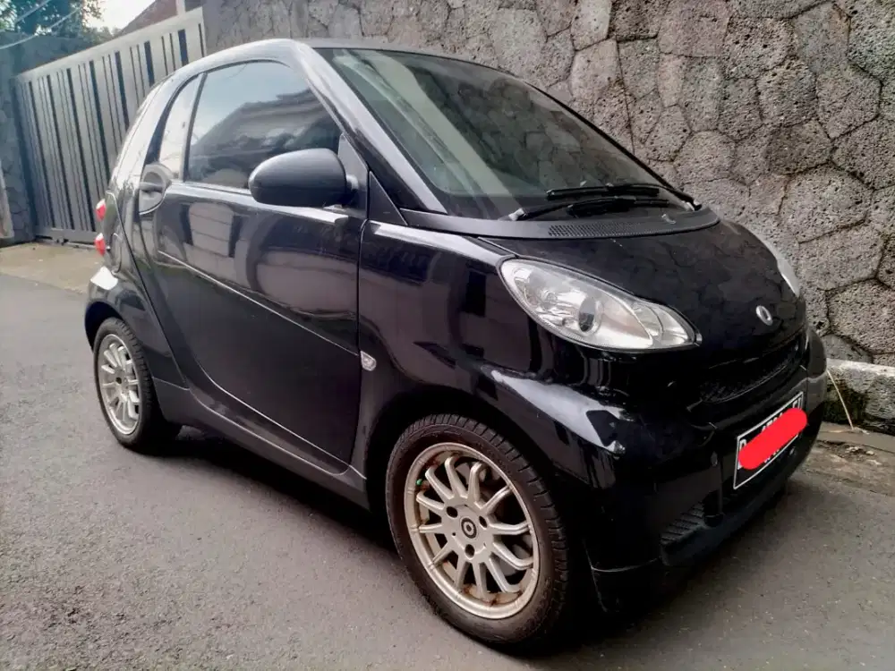 Smart fortwo'2010 km rendah Istimewa