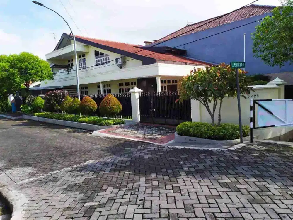 Dijual Rumah Hook Siap Huni Jln. Ketintang