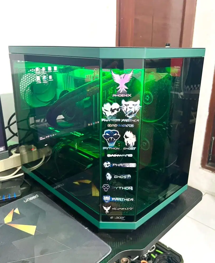 Pc Gaming Ryzen 7 9800X3D & RX 9070 XT Sapphire Pulse 32GB Rakitan