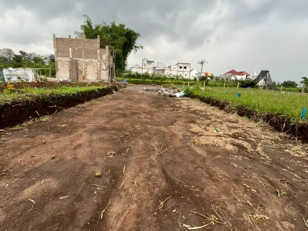 Di jual cepat rumah kost dekat uin 3 umm unisma dinoyo mall