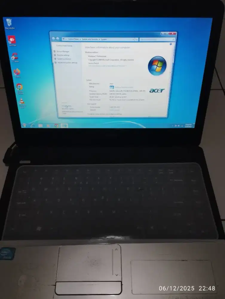 Laptop ACER Aspire E1