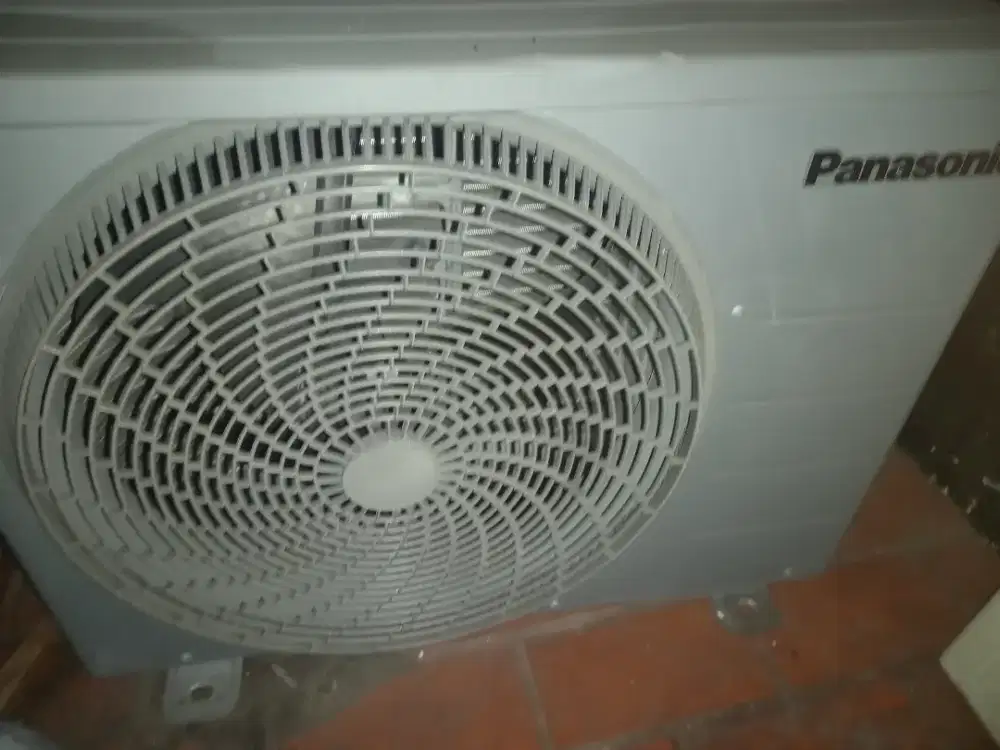 Outdor ac panasonik 3/4 pk  R32