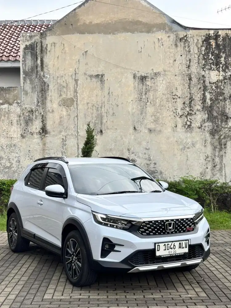 Honda WRV RS LIKE NEW 2025