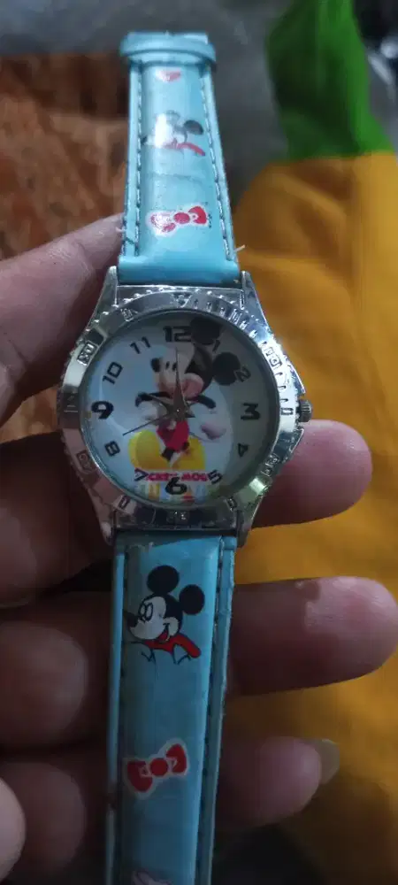Jual jam Mickey mouse