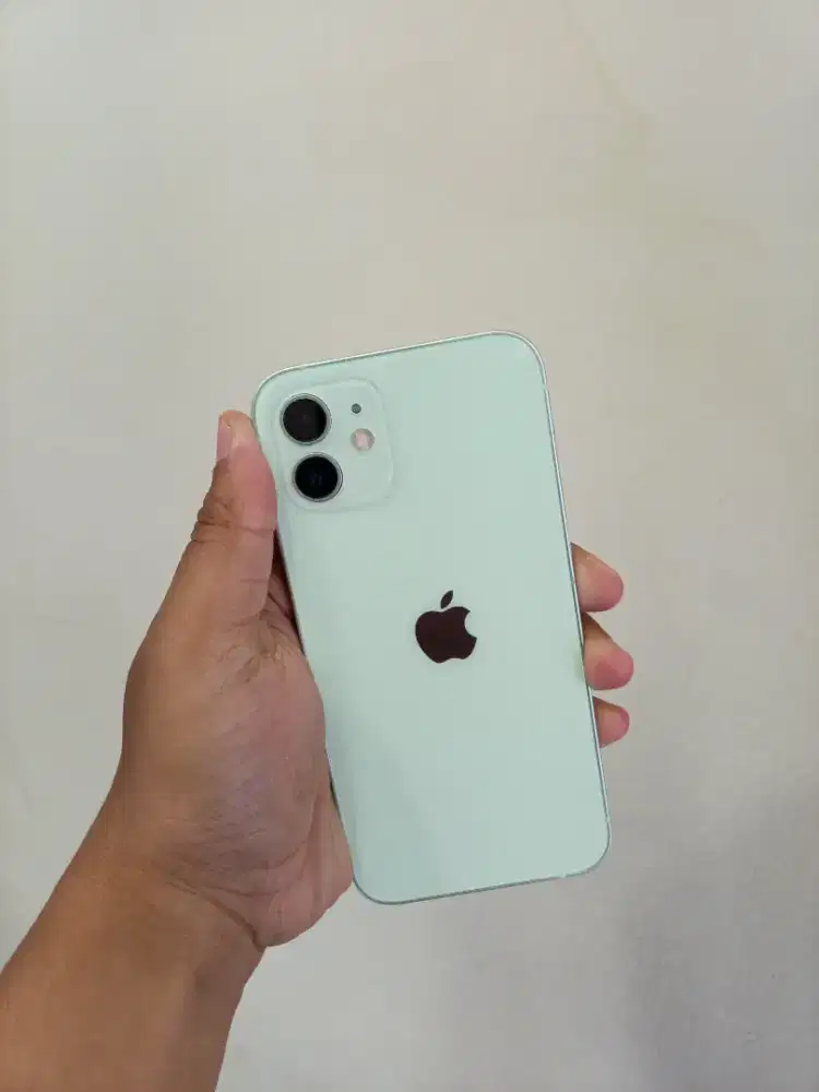 iPhone 12 128 inter second like new