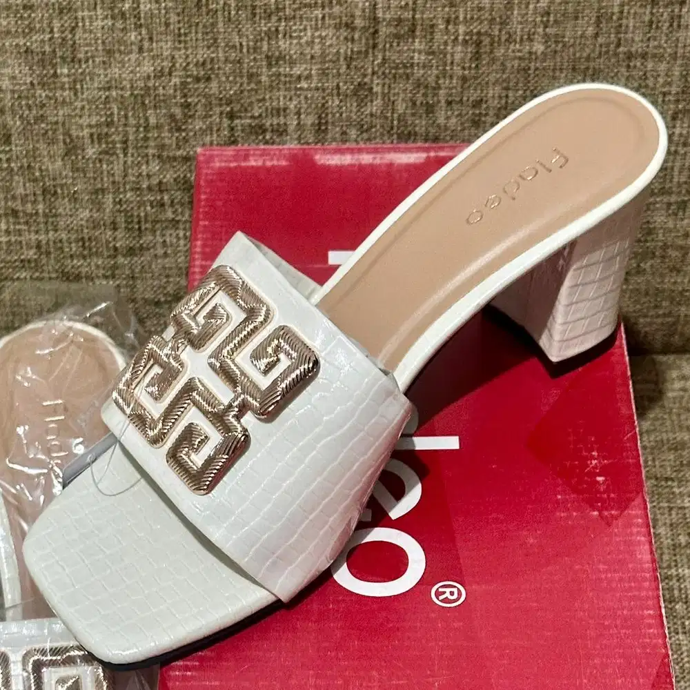 TERMURAH AKHIR TAHUN!! Fladeo Heels Original – White (Size 37)