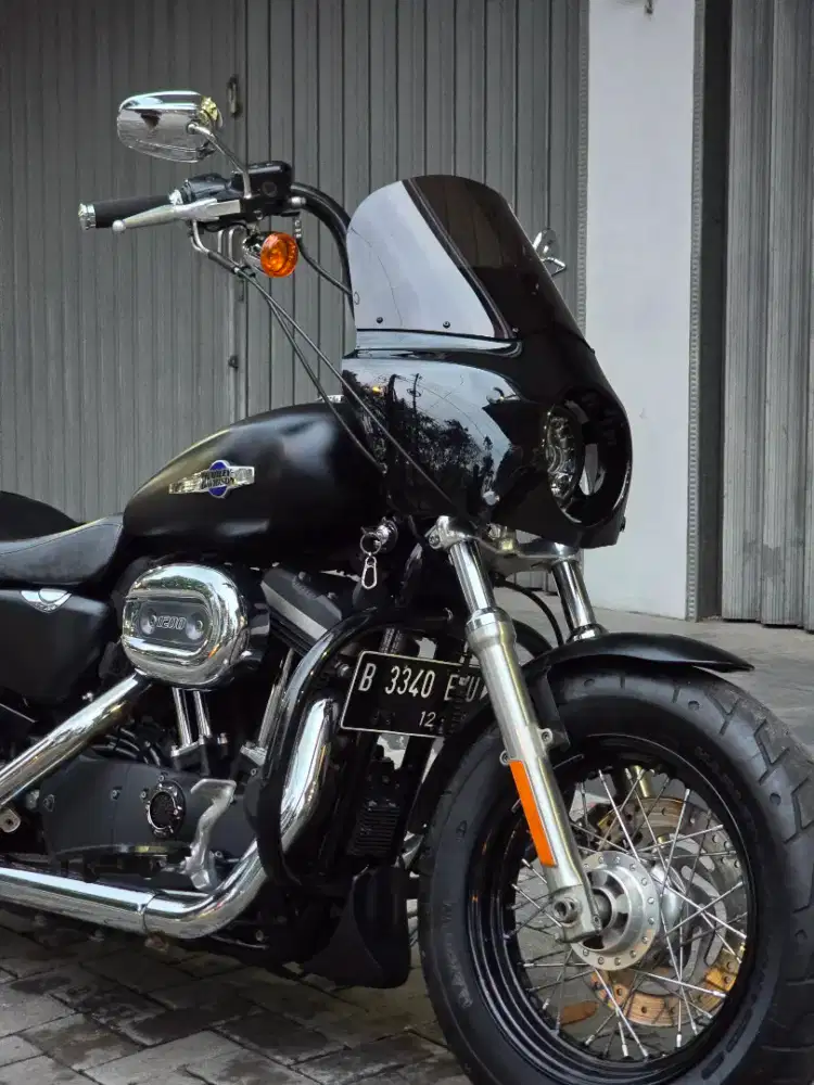 Moge Cruiser Harley Davidson Sportster XL1200CB 2013 FP Mabua Like New