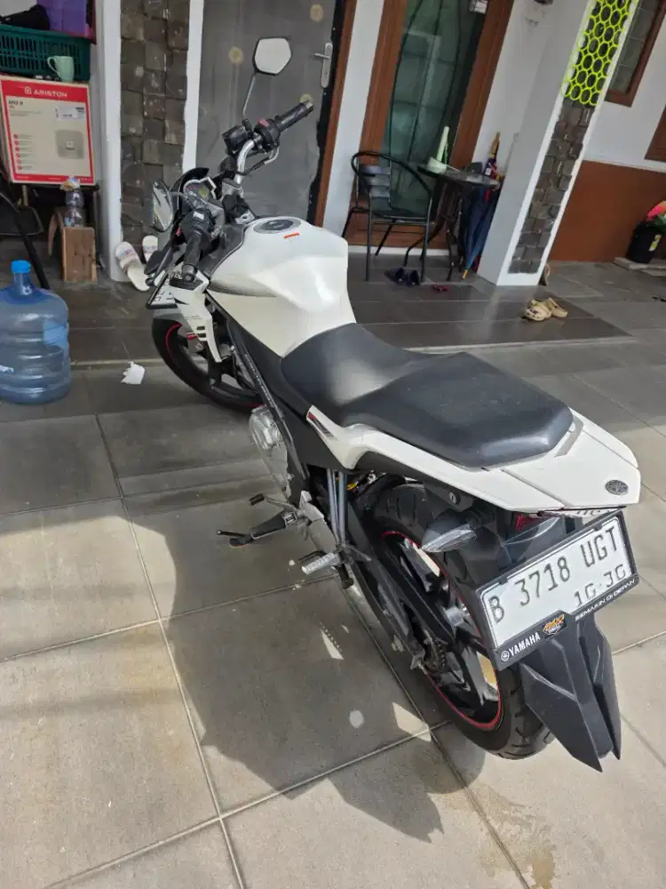 Yamaha Vixion 2014 Kilometer Low Rare Item