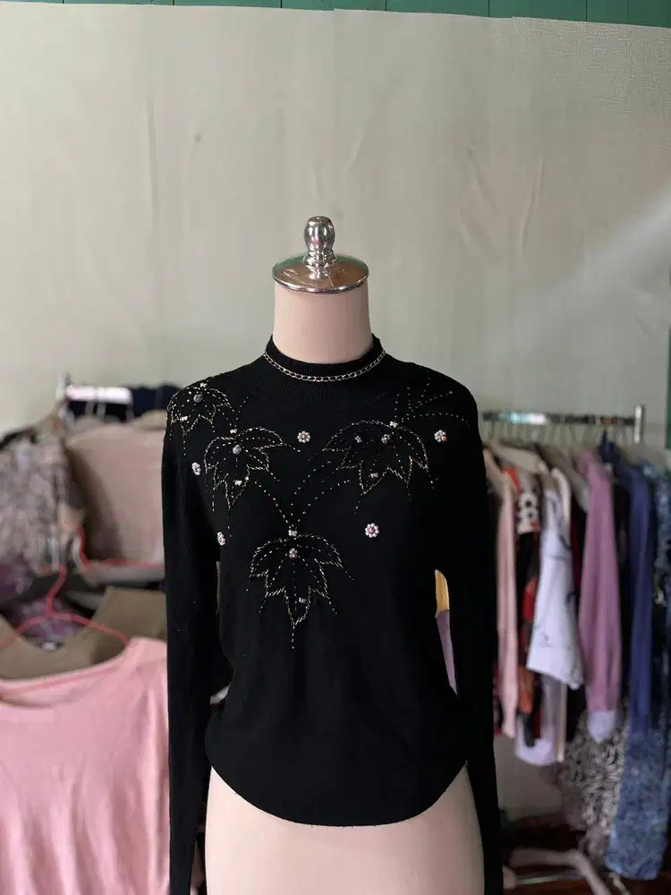 Kaos Model Manik Motif Bunga