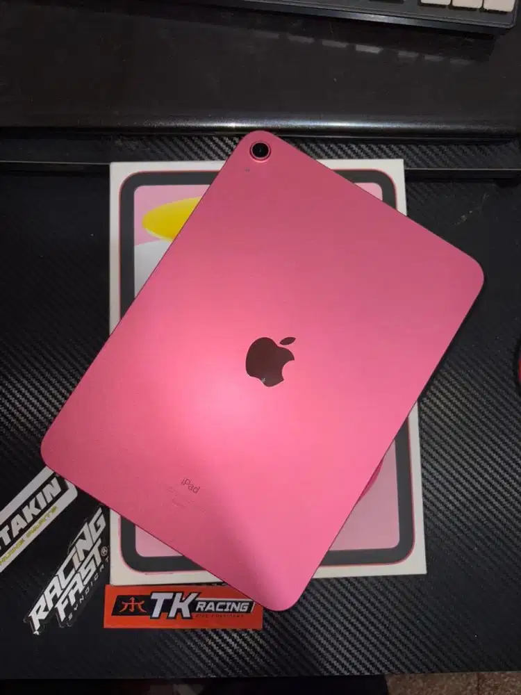 iPad Gen 10th 64Gb like new