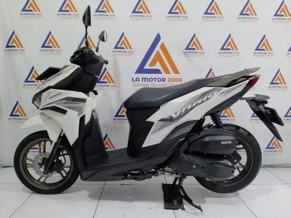 VARIO 125 ISS KEYLESS TH 2023 CASH / KREDIT KTP DAERAH BISA/TT/CC 0%