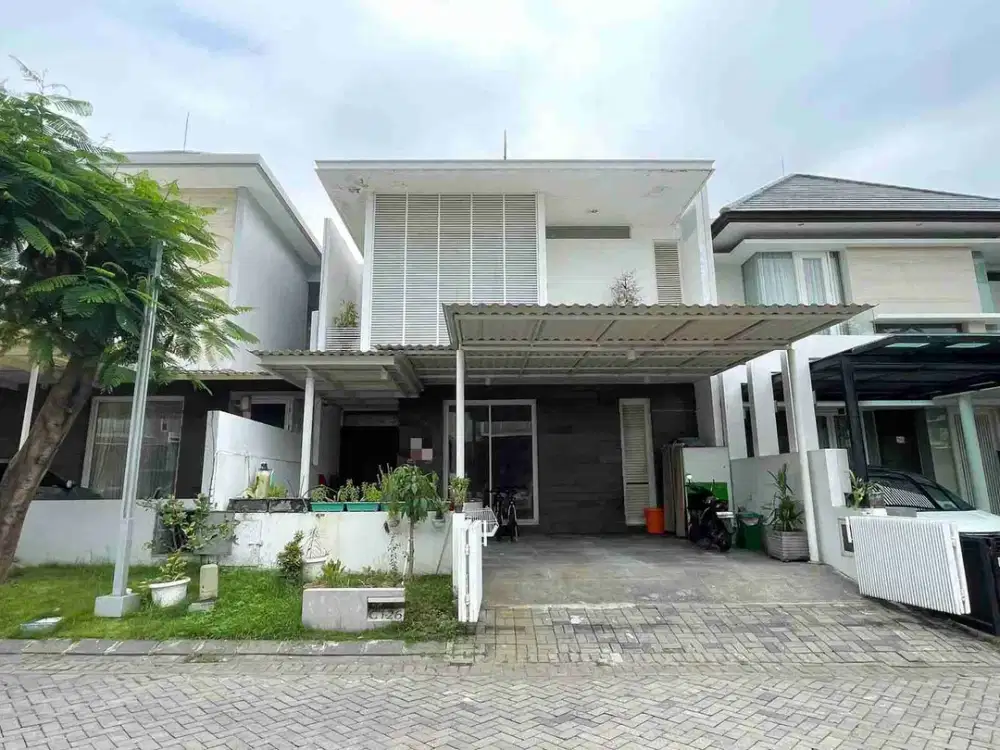 Dian Istana Surabaya 2M an Lelang