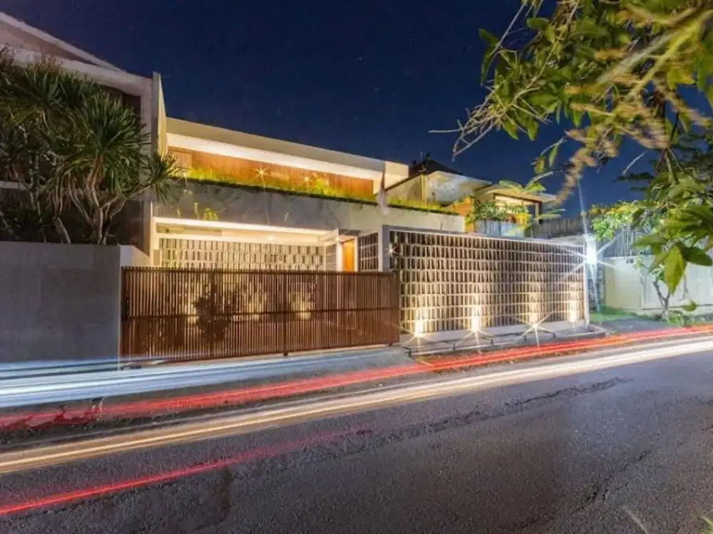 Vila Mewah Modern di Bidadari Seminyak Siap Huni Lokasi Premium