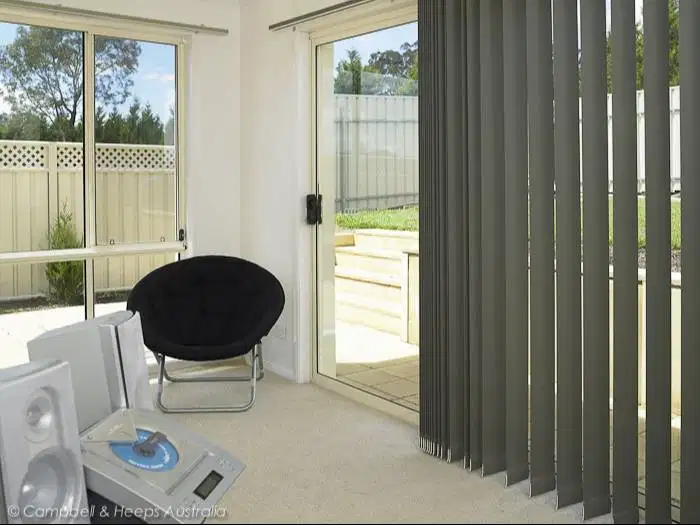 Pembuat Gorden & Blind Vertikal/Vertical Roll/Roller Gordyn Hordeng