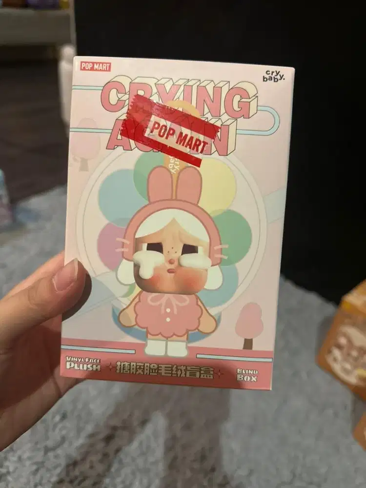 POP MART - CRY BABY CRYING AGAIN SERIES - VINYL PLUSH PEDANT