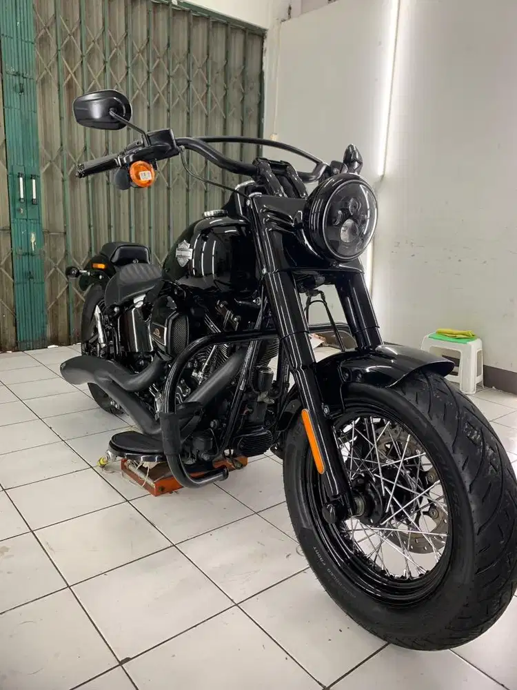 Harley Softail CVO