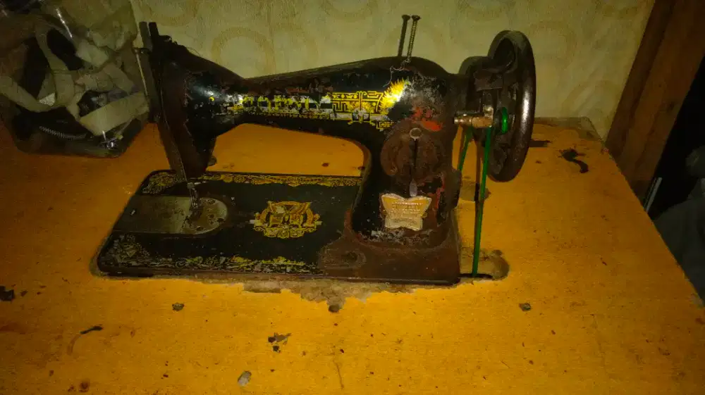 mesin jahit butterfly