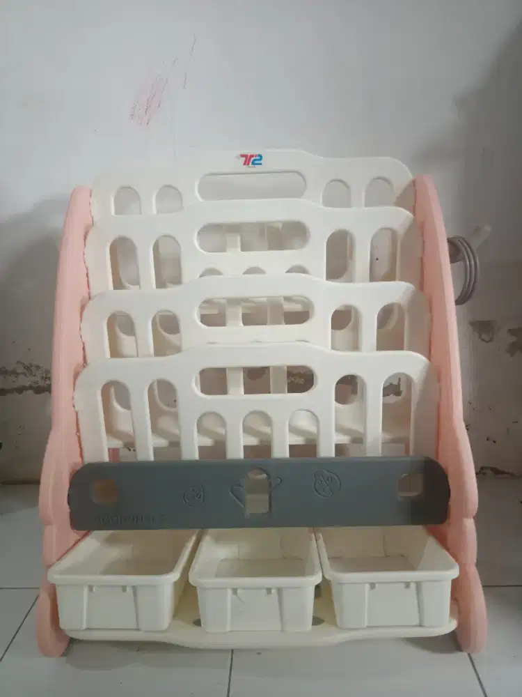 Rak Buku Anak Roket 5 Susun