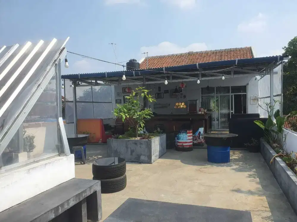 RUMAH DUA LANTAI SIAP HUNI  PLUS KEDAI MAKAN