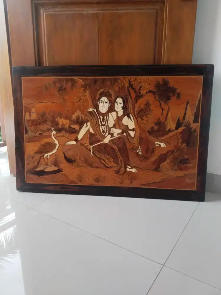 Lukisan ukiran kayu model hindi