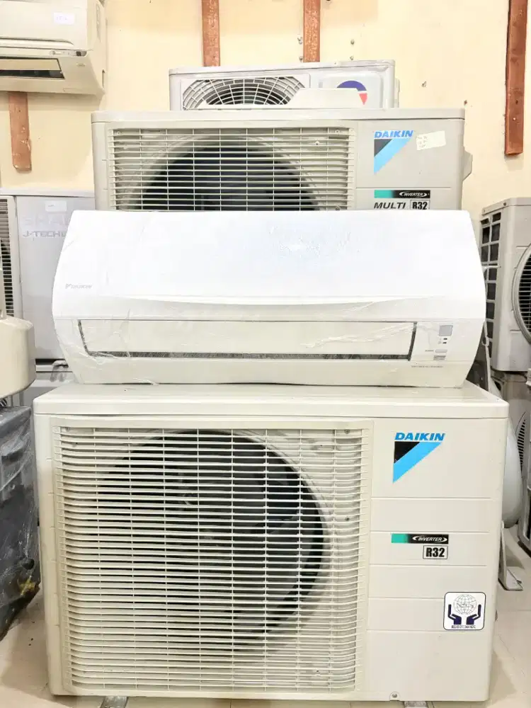 Ac daikin inverter 2,5pk scond unit only mulus ori freon full