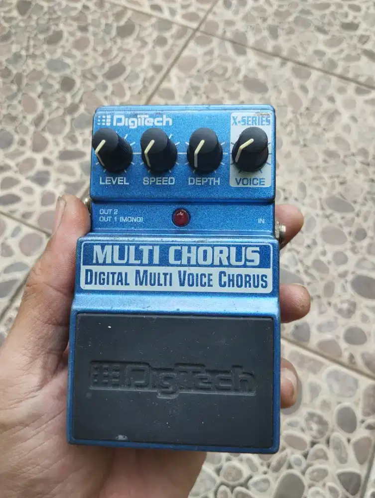Efek Gitar Digitech Multi Chorus