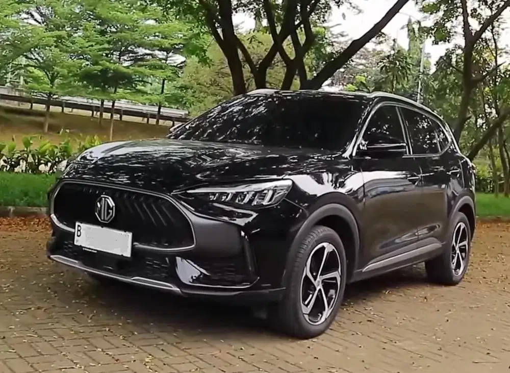 Jual Cepat!!! MG HS Magnify I Smart 2024 pake 2025 Like New