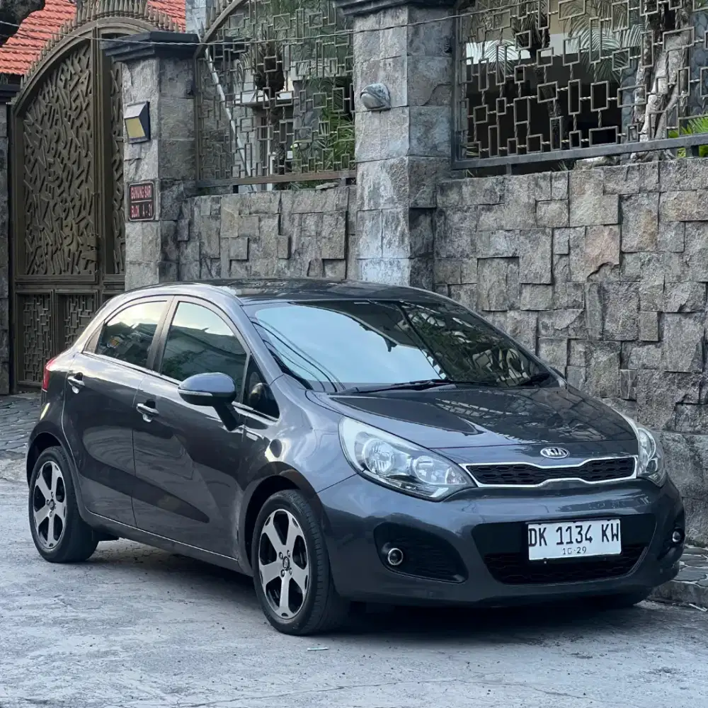 Kia Rio 2014 matic asli bali