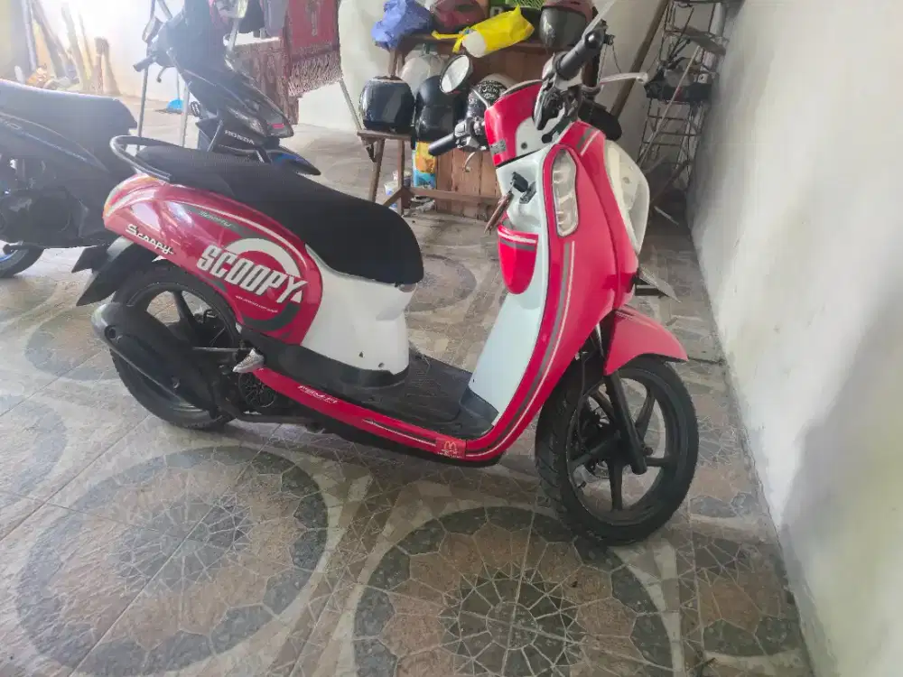 scoopy 2018 bagus ban baru