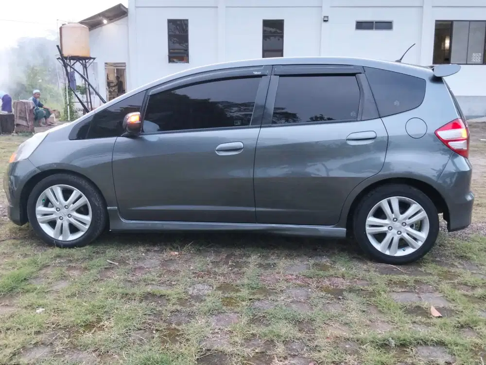 Honda Jazz 2010 Bensin