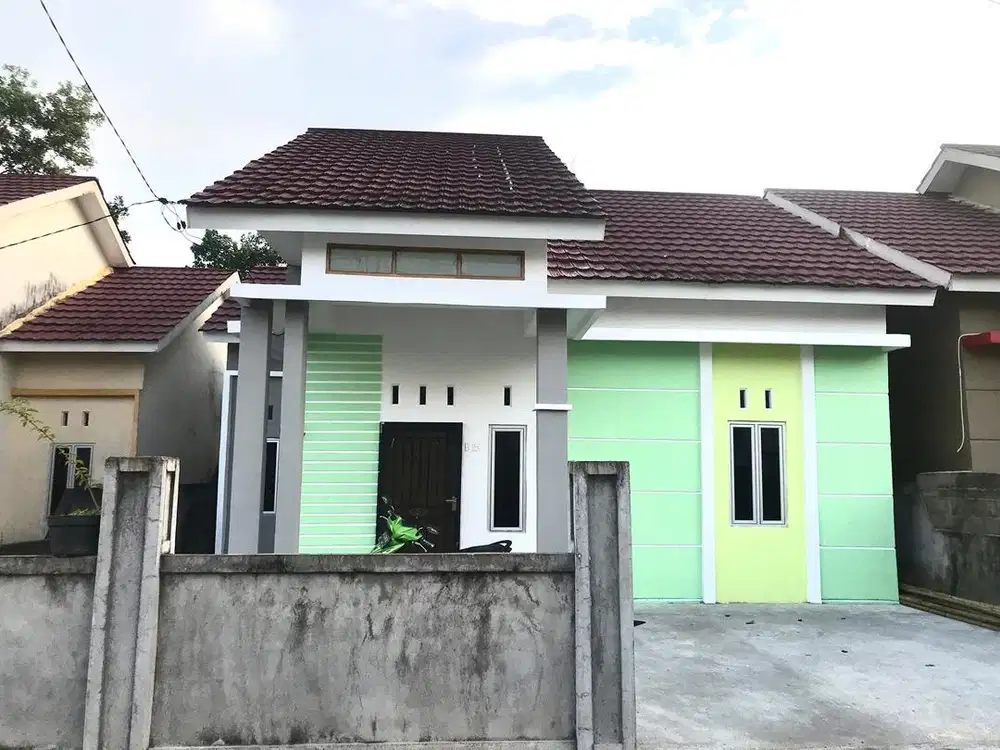 Disewakan rumah lokasi strategis 3 KT 2 KM lokasi Serdam