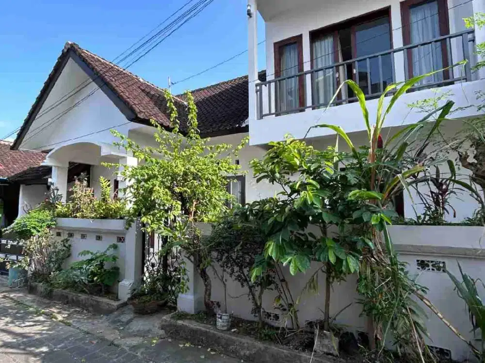 RUMAH LANTAI 2 LOKASI GUNUNG MAS - DENPASAR BARAT