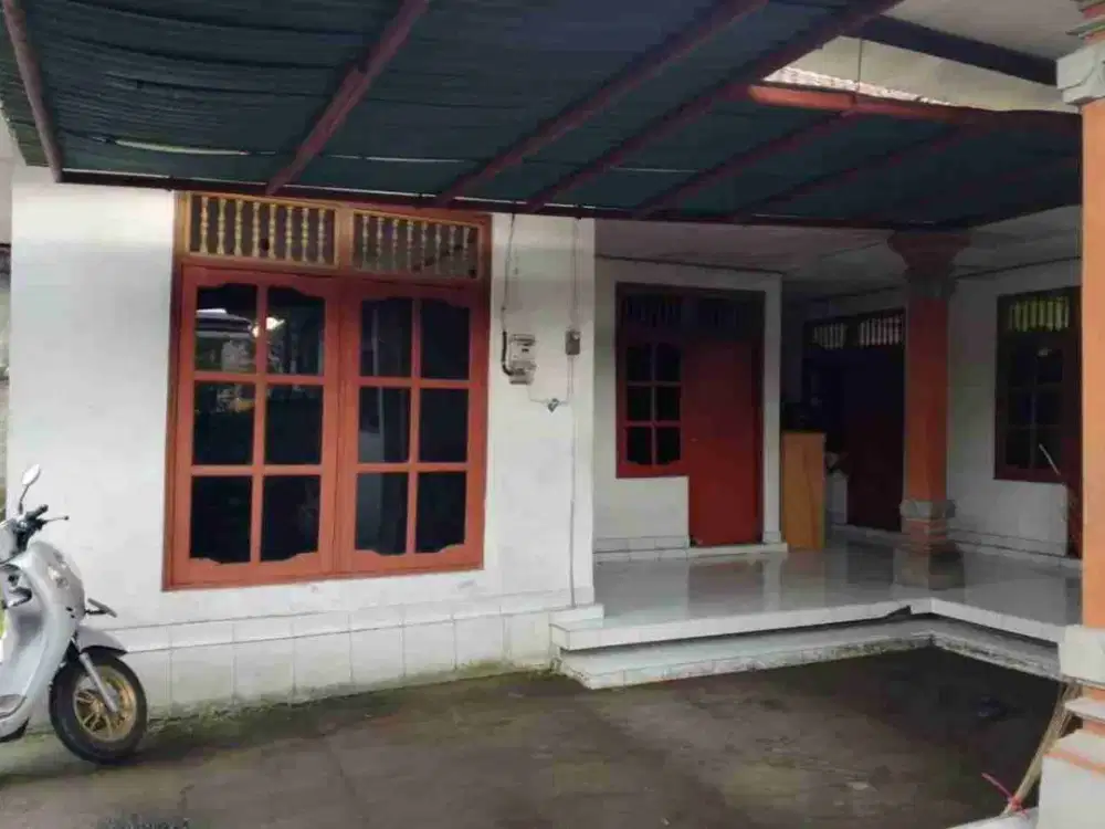 RUMAH LANTAI 1- JL. SULATRI, KESIMAN DENPASAR TIMUR