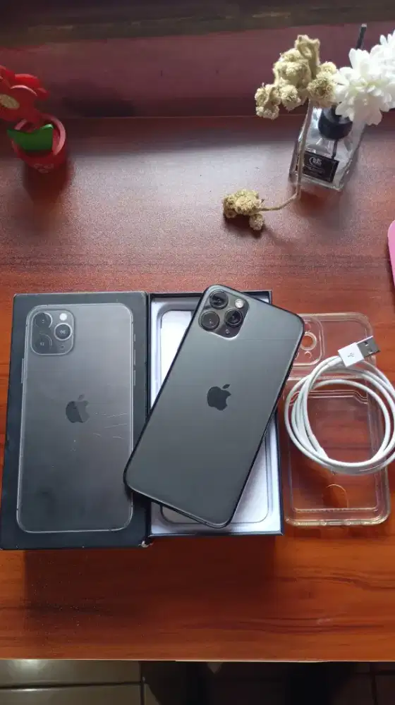 iPhone 11 pro inter 64gb