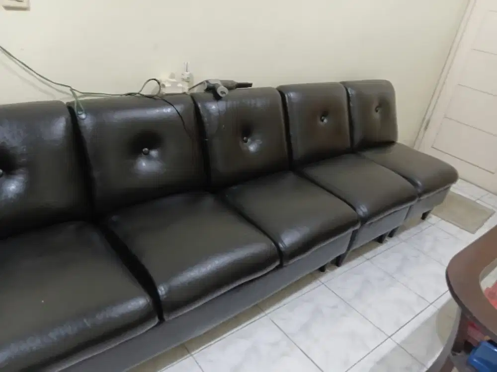 Sofa Kulit Bagus