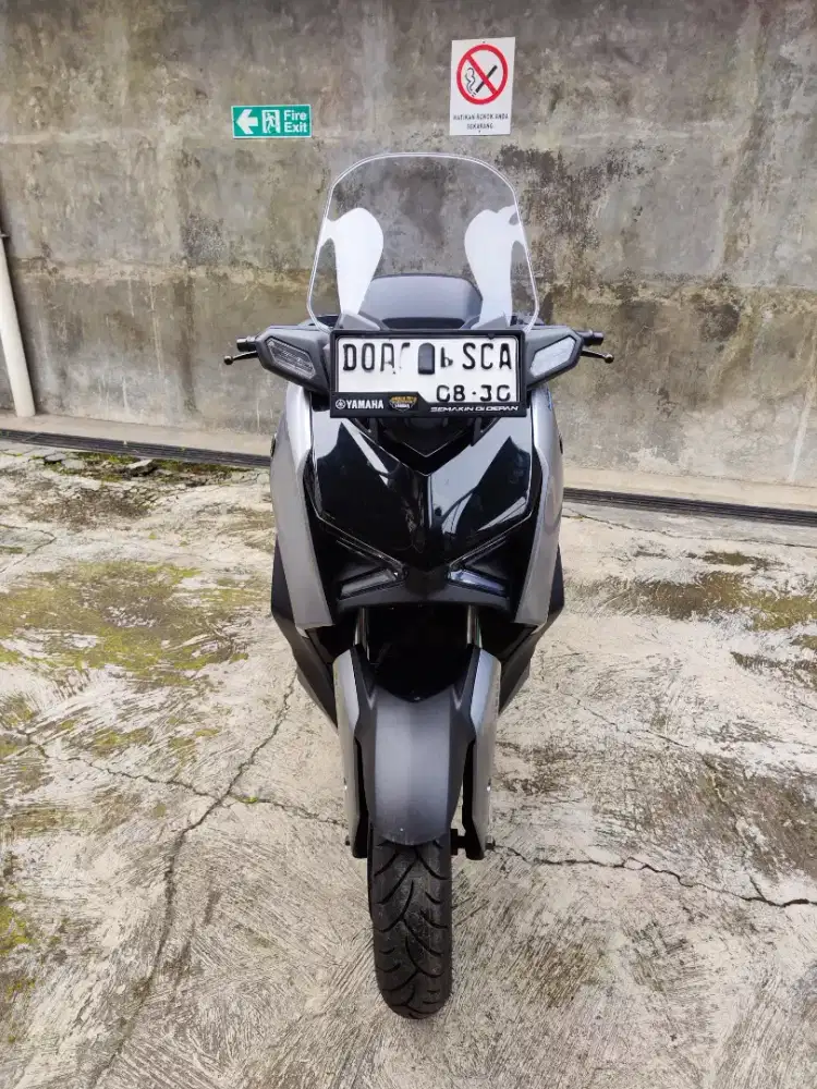 Xmax Connected 2025 odo 1.xxx