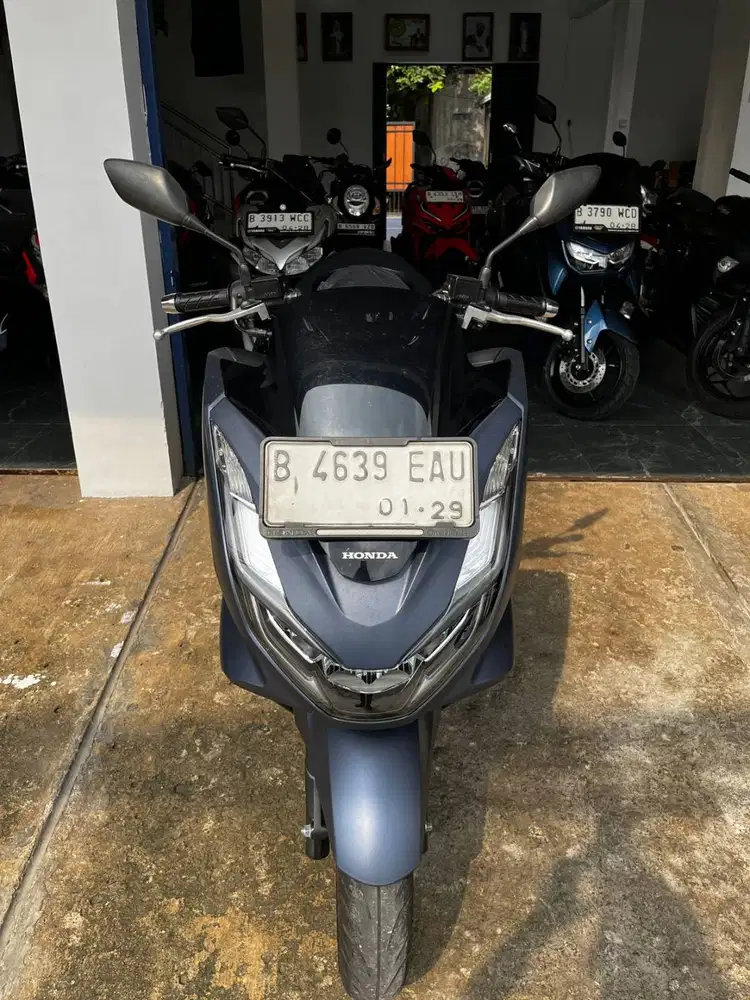 Honda PCX 160 Cbs 2023 Low Km - Maulana Motor
