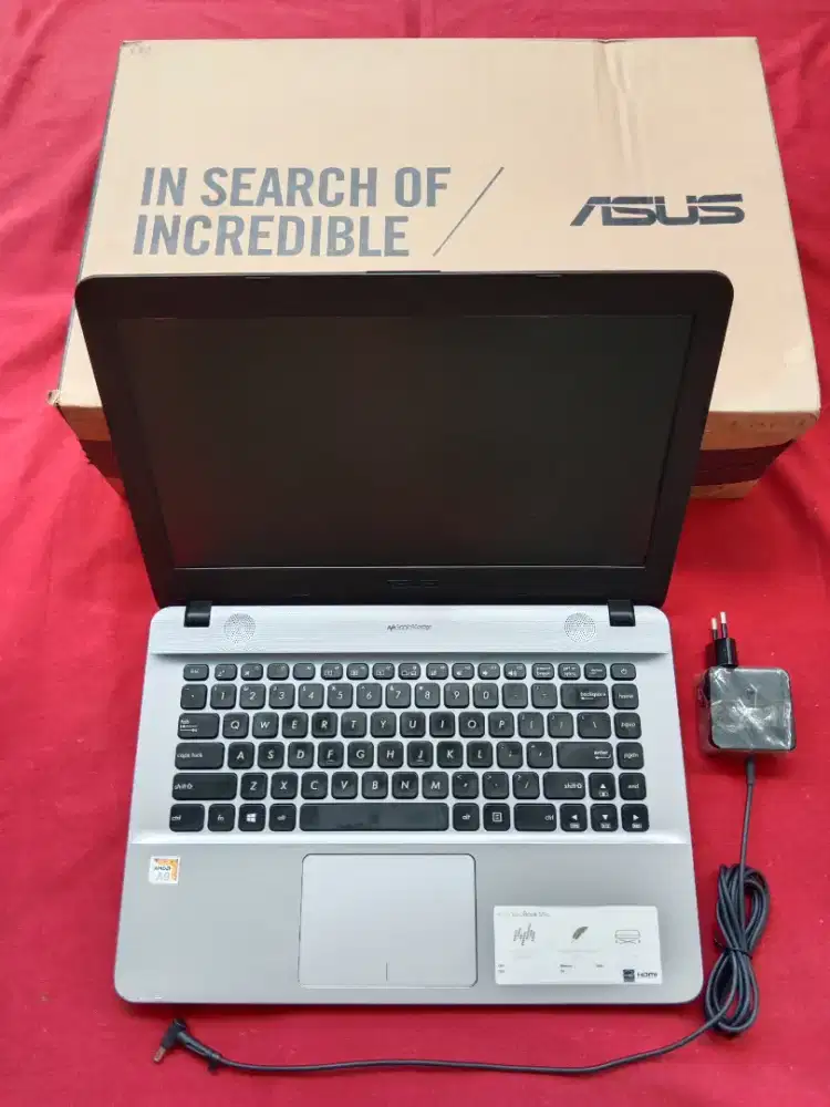 Laptop asus vivo book max X441B