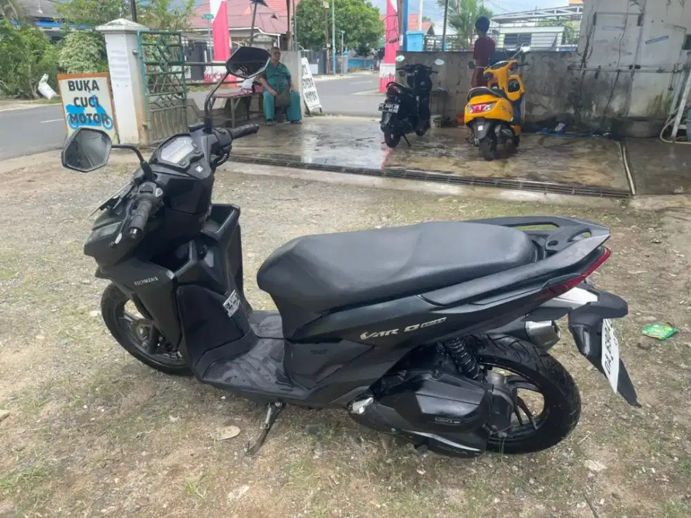 Vario 150 ( NEGO )