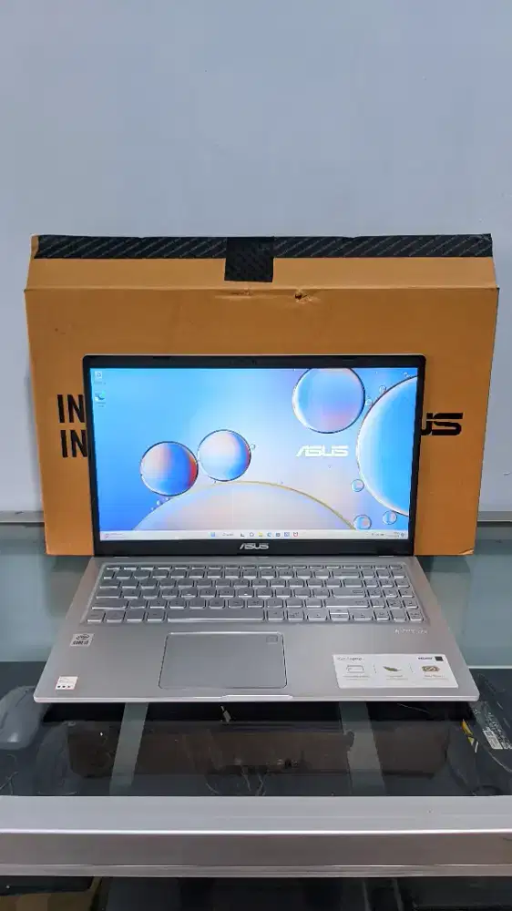 Asus a516jao-fhd3217